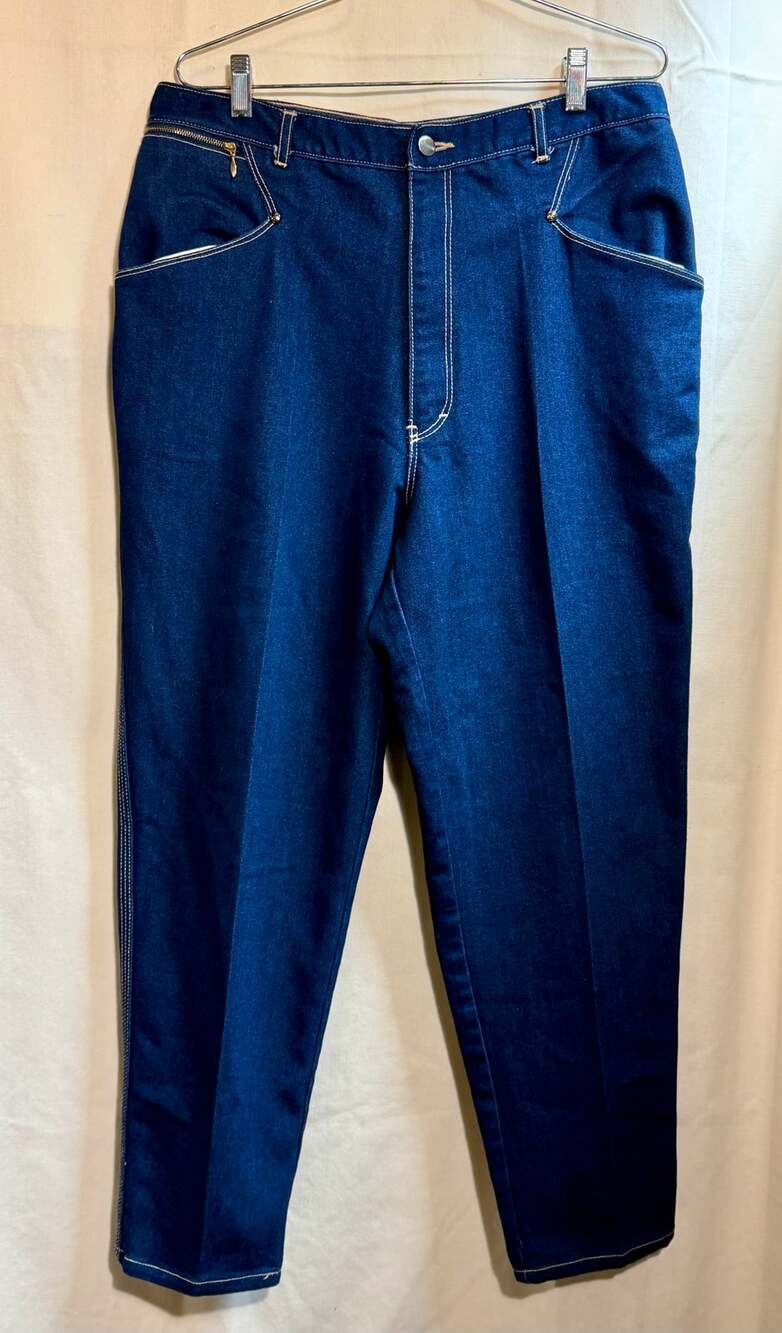 VTG Gitano Jeans Unisex Size 34 Regular.